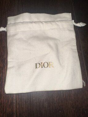 Dior Women White Drawstring Pouch
